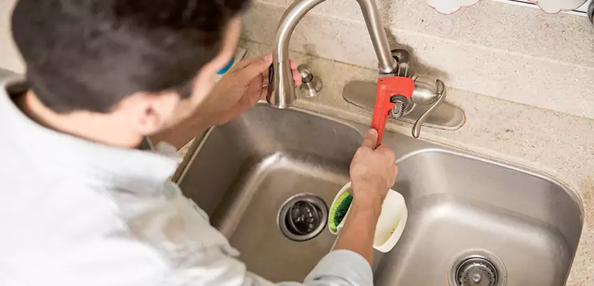 Faucet Repair in Garden Grove